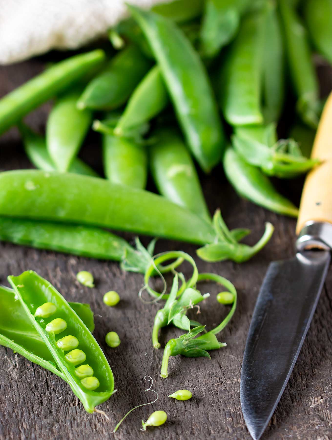 Close up of snap peas